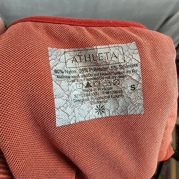 Athleta tank top. - Picture 2 of 13